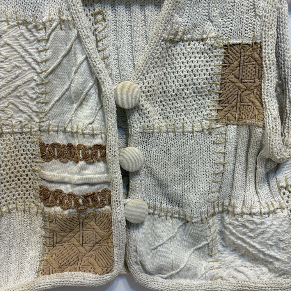 Women’s Cache Vest Knit Patchwork Great Buttons F… - image 3